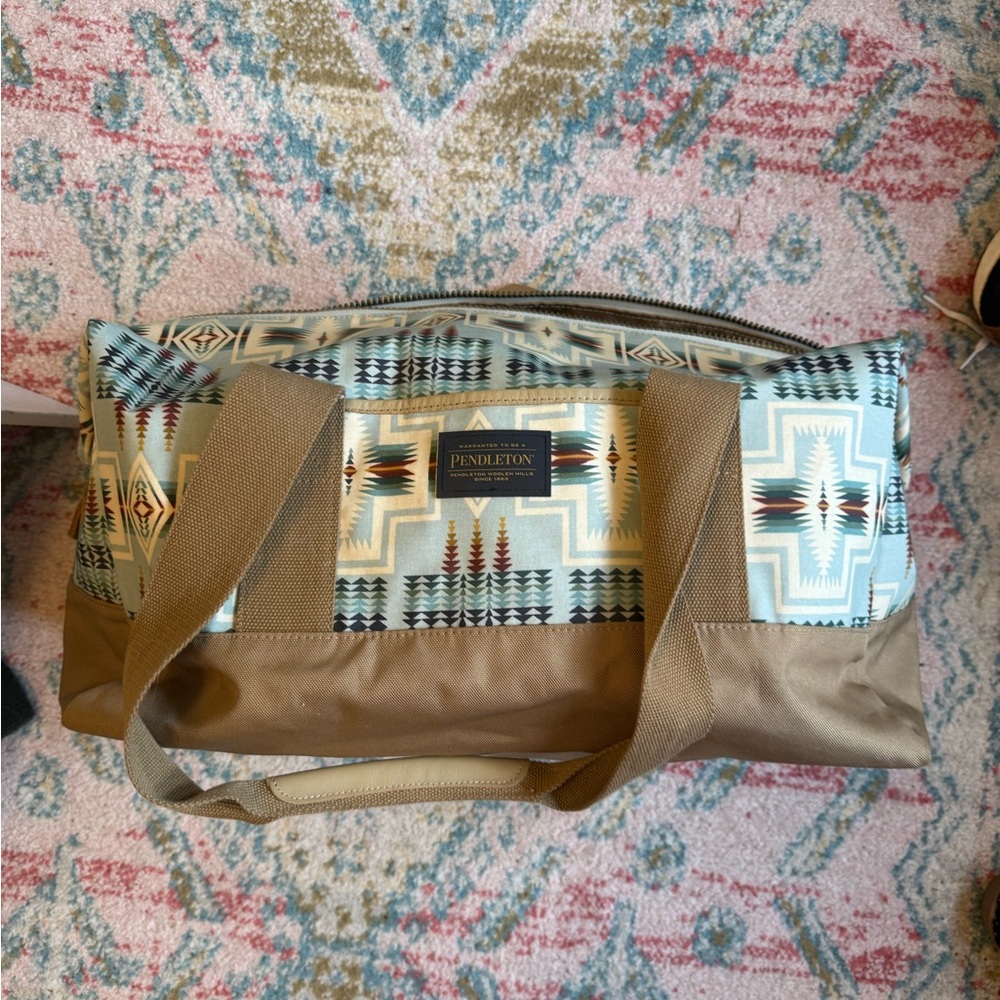 PENDLETON | EUC Harding Canopy canvas weekender bag - Picture 5 of 6